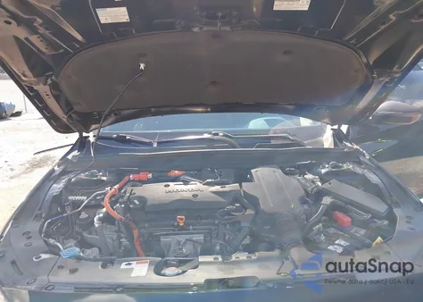 2022 Honda Accord Hybrid Sport from USA, damaged, VIN 1HGCV3F22NA000030